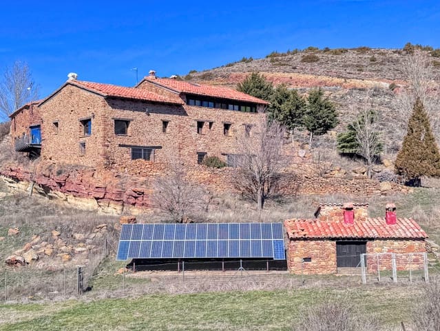 Kommersiell till salu i Teruel stad - 999 000 € (Ref: 9988695)
