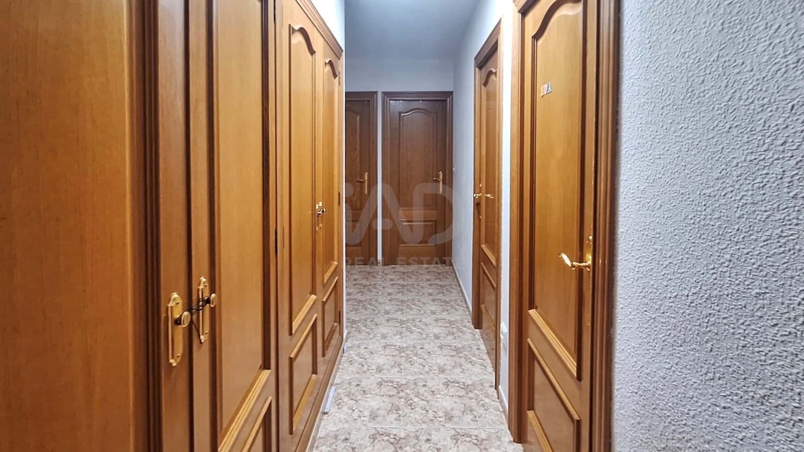 3 bedroom Apartment for sale in Valencia city - € 260,000 (Ref: 9988696)