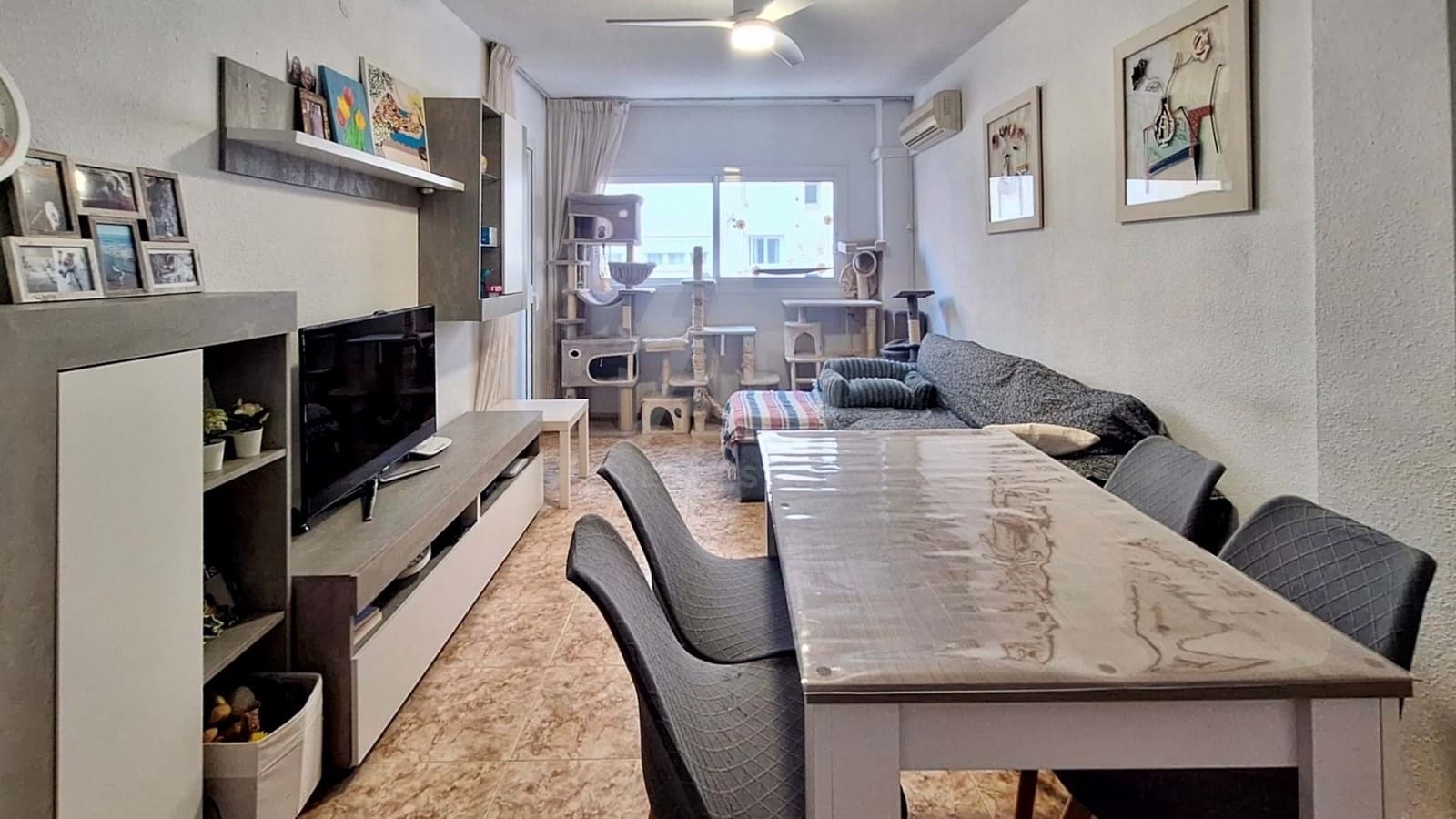 3 bedroom Apartment for sale in Valencia city - € 260,000 (Ref: 9988696)