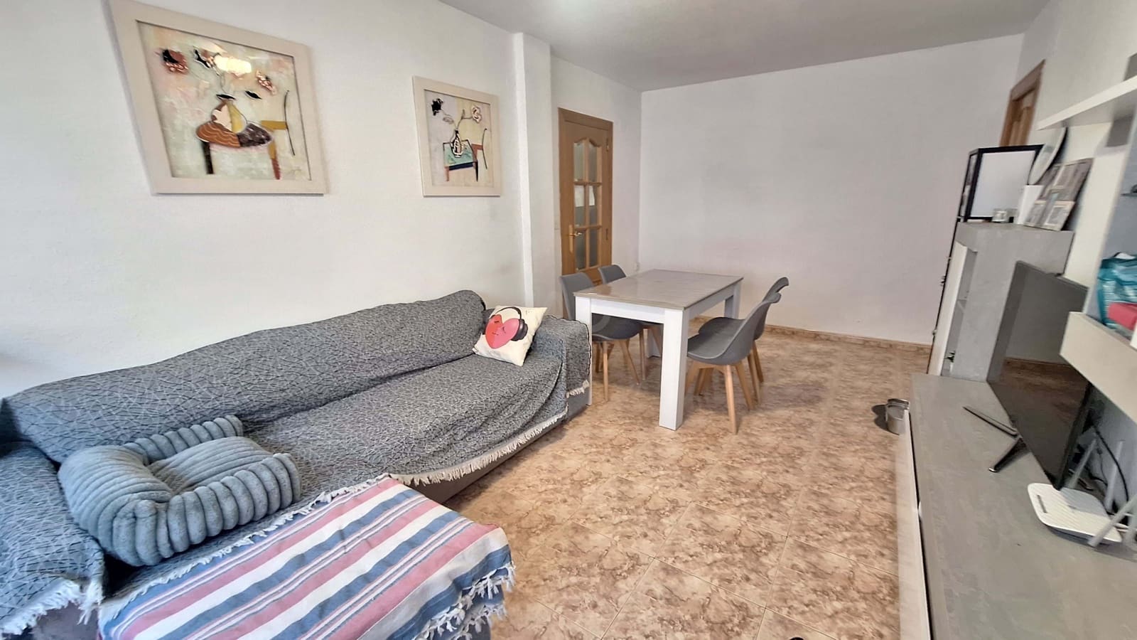 3 bedroom Apartment for sale in Valencia city - € 260,000 (Ref: 9988696)