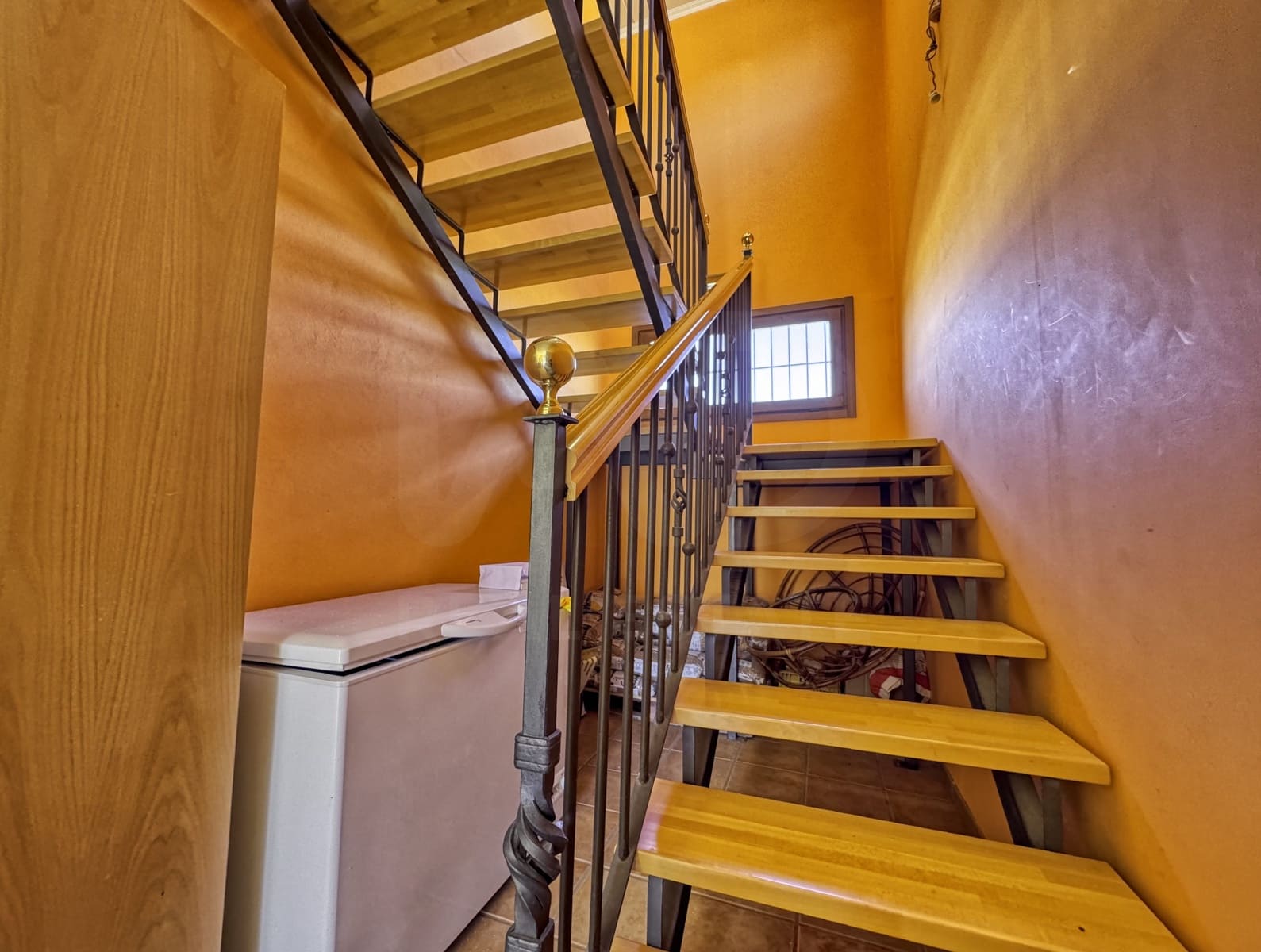 Kommersiell till salu i Teruel stad - 399 000 € (Ref: 9988697)