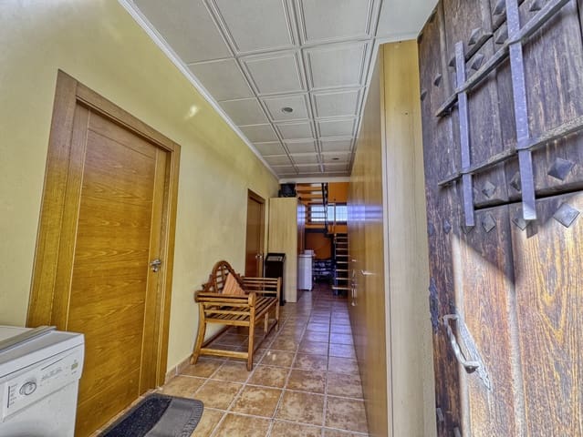 Comercial para venda em Teruel cidade - 399 000 € (Ref: 9988697)