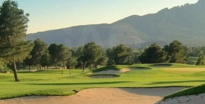 Mark till salu i Tarragona stad - 670 000 € (Ref: 9988700)