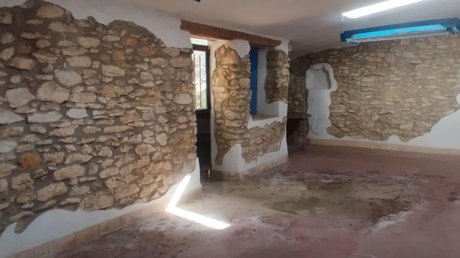 Mark till salu i Tarragona stad - 670 000 € (Ref: 9988700)