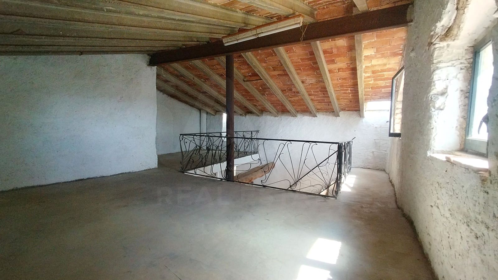 Mark till salu i Tarragona stad - 670 000 € (Ref: 9988700)