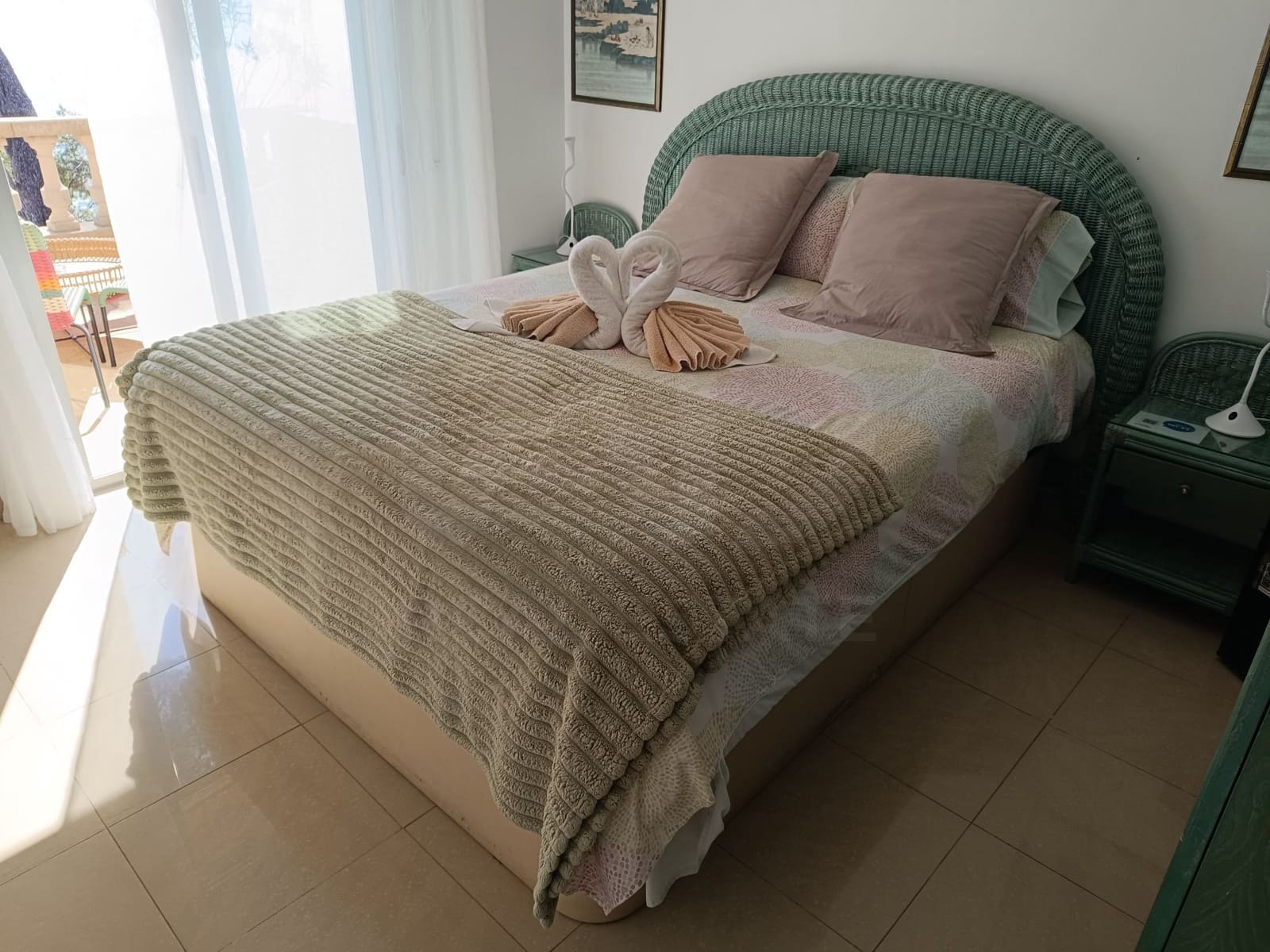 6 bedroom Townhouse for sale in Roda de Bara with garage - € 4,800,000 (Ref: 9988703)