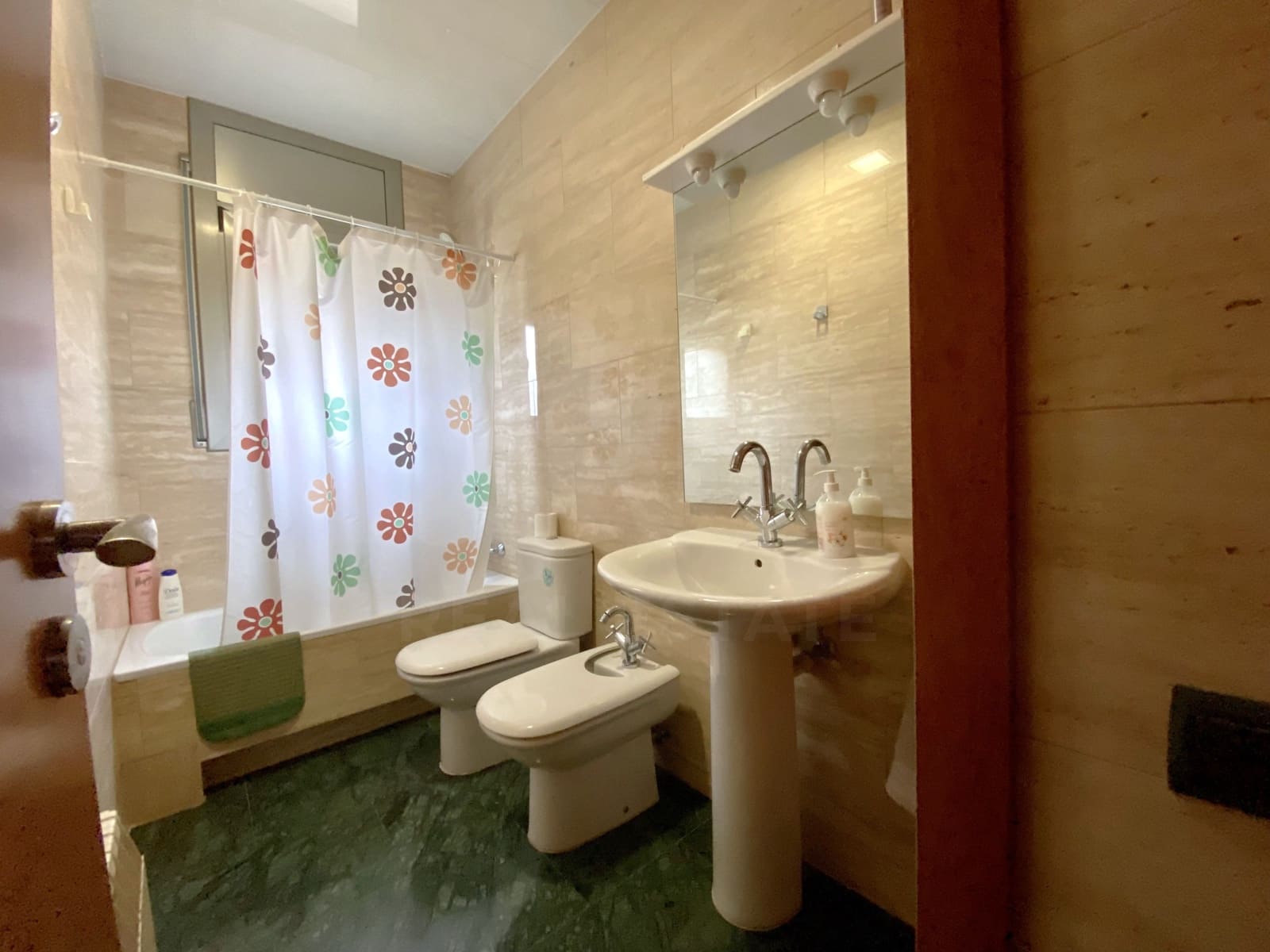 4 soverom Hus til salgs i Barcelona by med garasje - € 850 000 (Ref: 9988706)