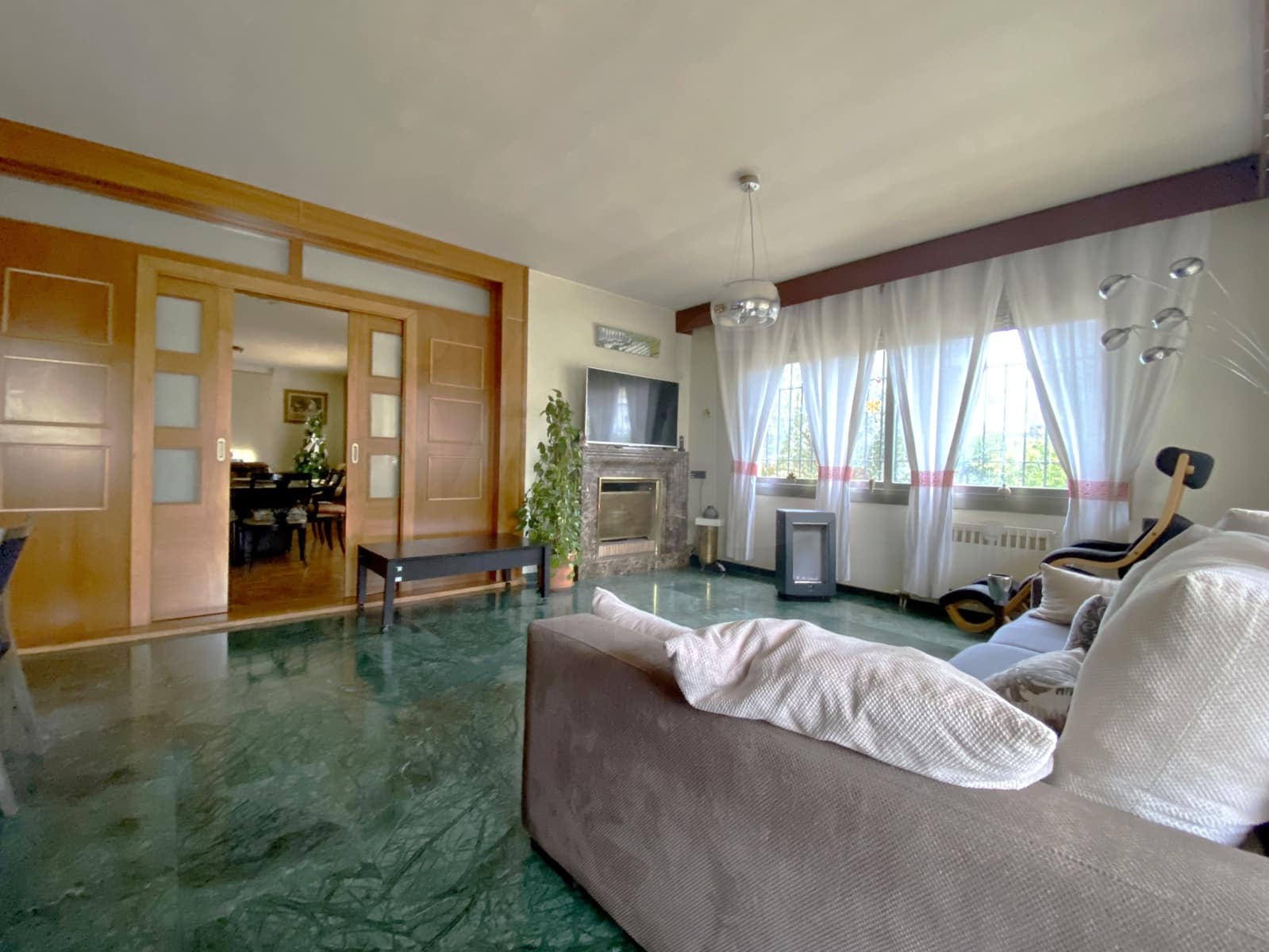 4 soverom Hus til salgs i Barcelona by med garasje - € 850 000 (Ref: 9988706)