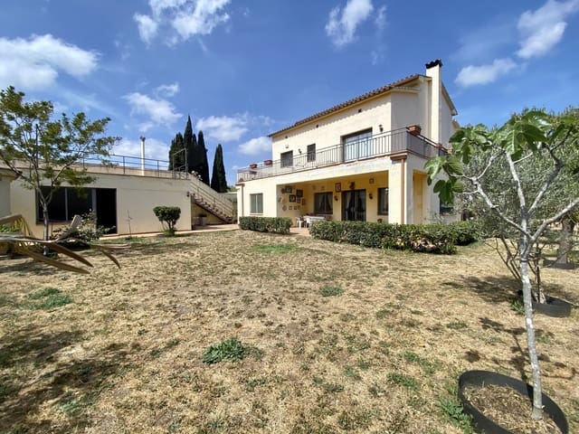 4 sypialnia Dom na sprzedaż w Miasto Barcelona z garażem - 850 000 € (Ref: 9988706)