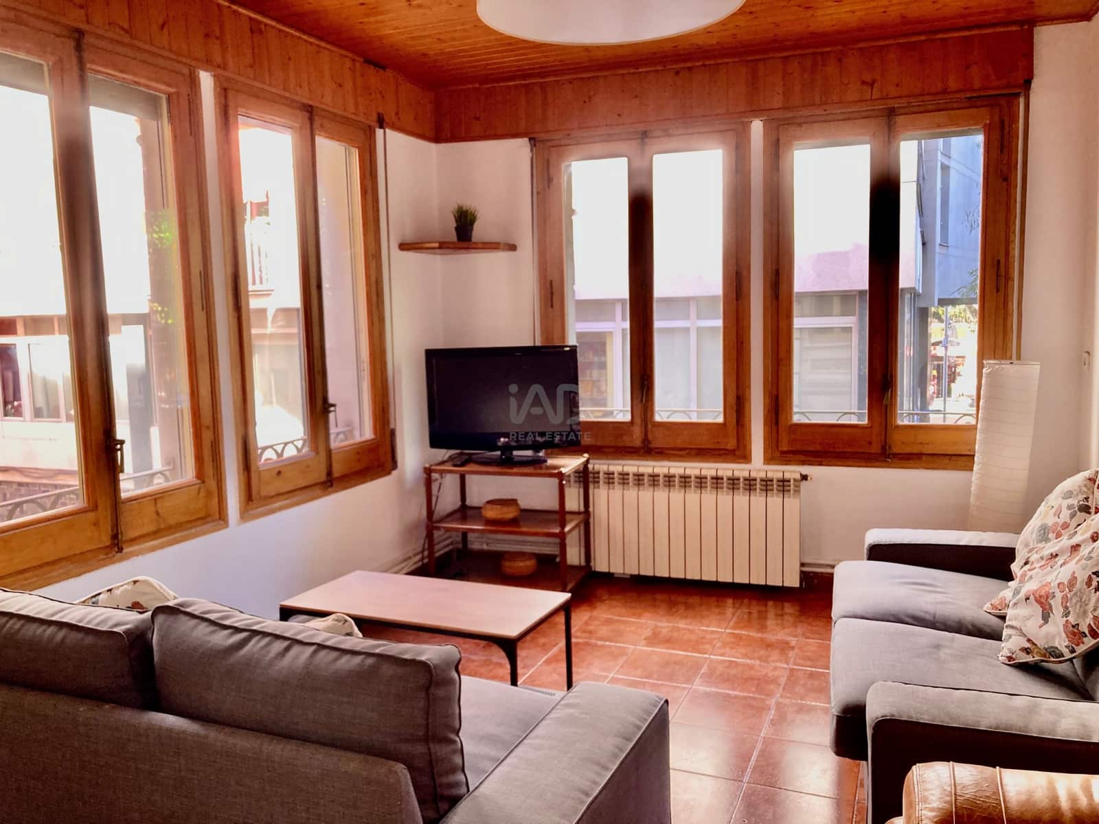 Apartamento de 4 habitaciones en Barcelona ciudad en venta - 500.000 € (Ref: 9988711)