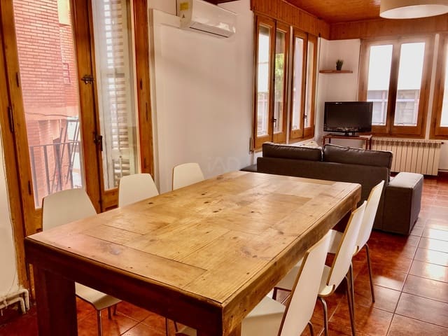 Apartamento de 4 habitaciones en Sant Antoni, Barcelona ciudad en venta - 500.000 € (Ref: 9988711)