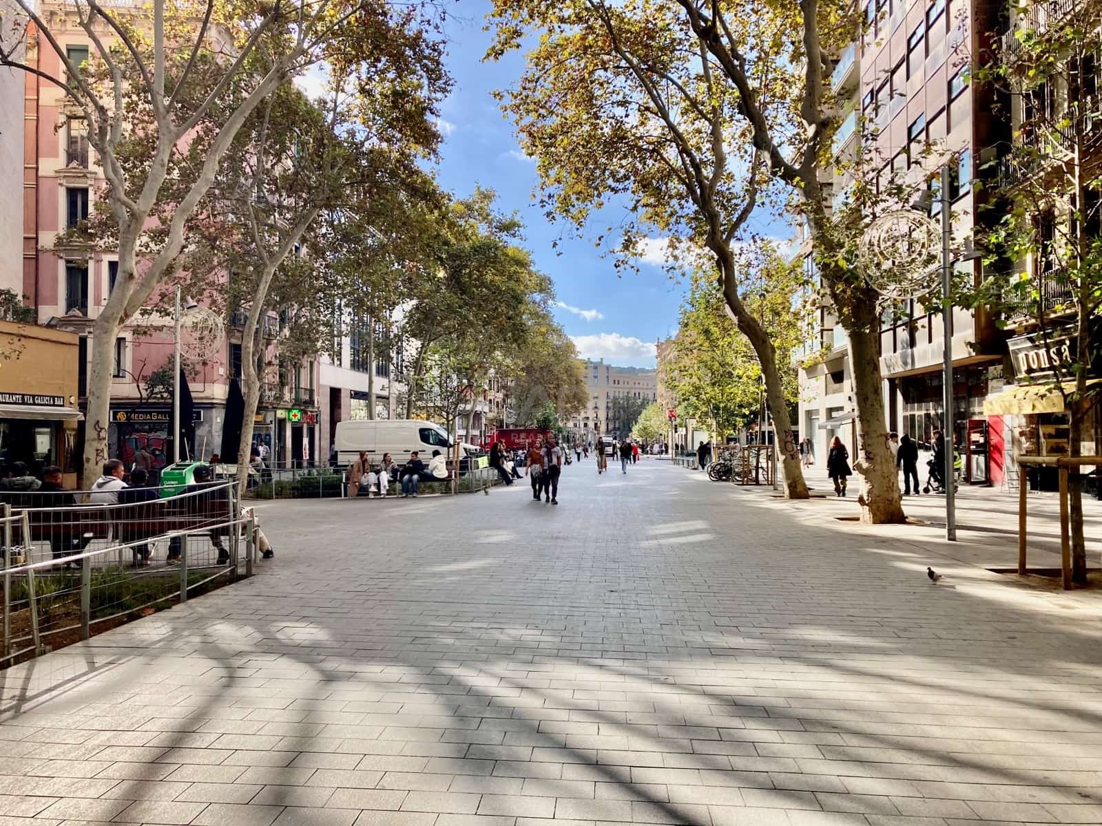 Apartamento de 4 habitaciones en Barcelona ciudad en venta - 500.000 € (Ref: 9988711)