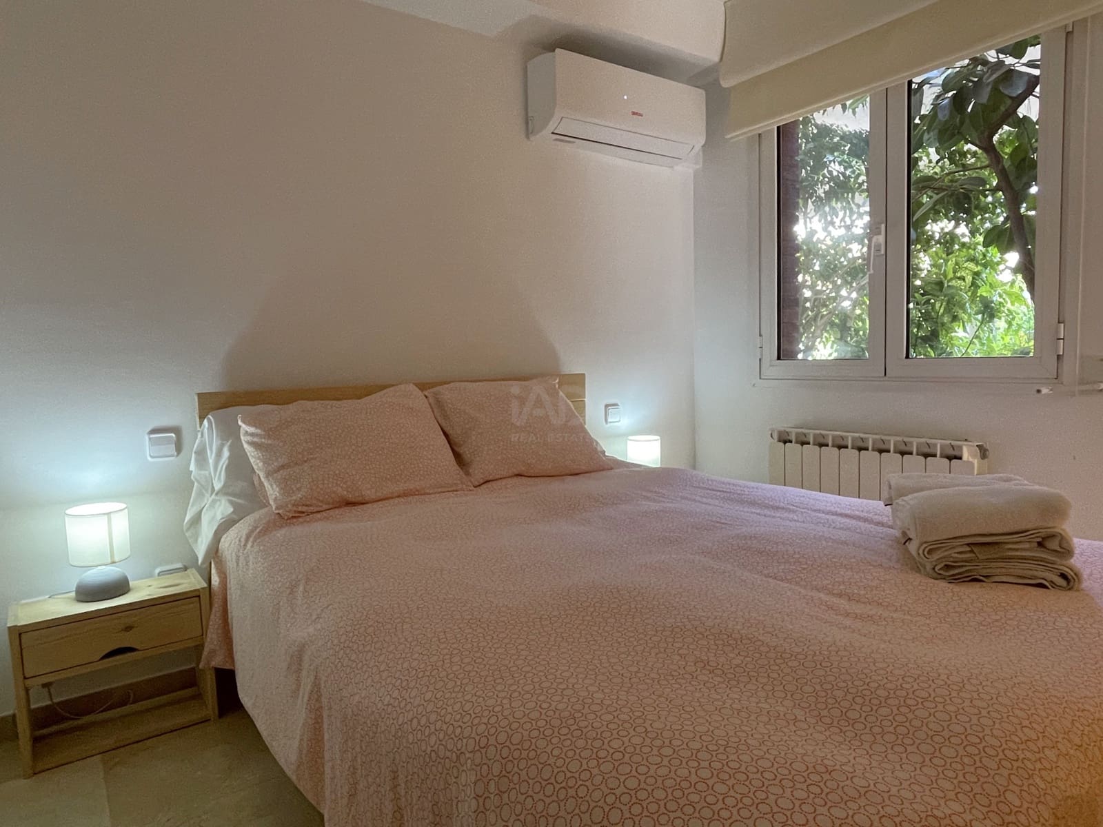 6 sypialnia Dom na sprzedaż w Miasto Barcelona z basenem garażem - 850 000 € (Ref: 9988712)