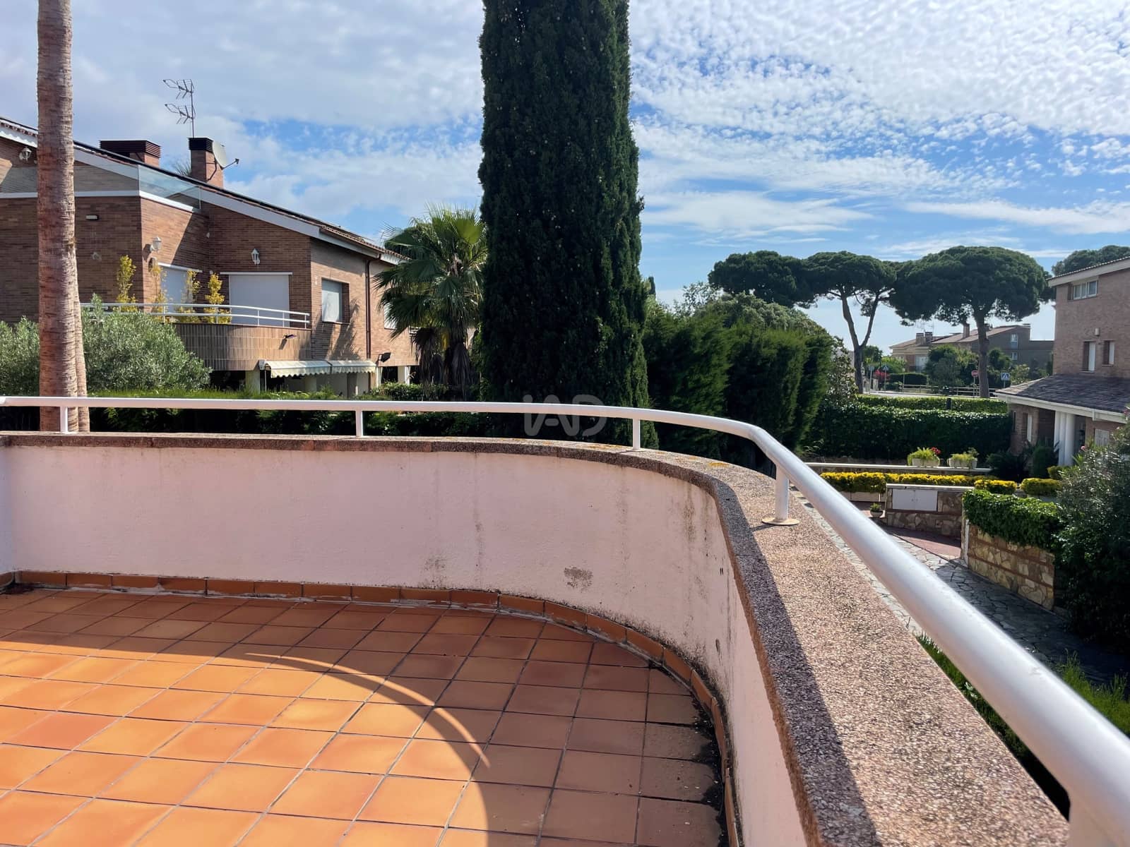 6 sypialnia Dom na sprzedaż w Miasto Barcelona z basenem garażem - 850 000 € (Ref: 9988712)