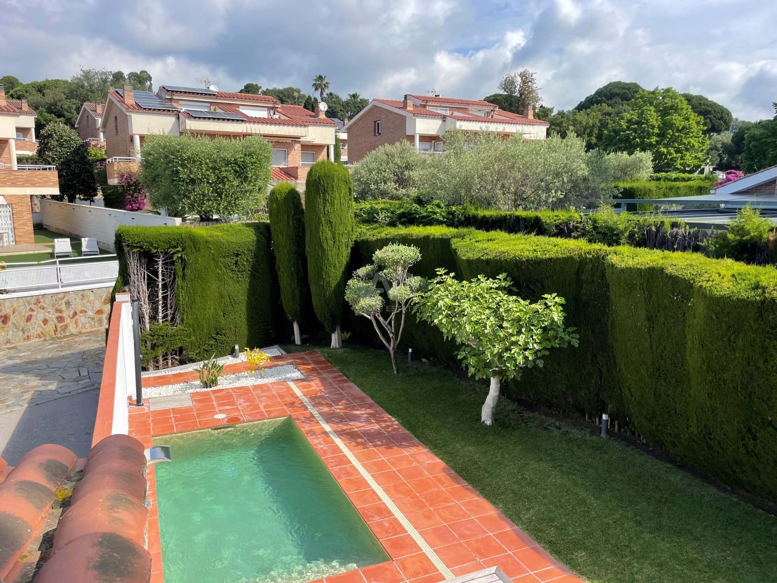 6 sypialnia Dom na sprzedaż w Miasto Barcelona z basenem garażem - 850 000 € (Ref: 9988712)