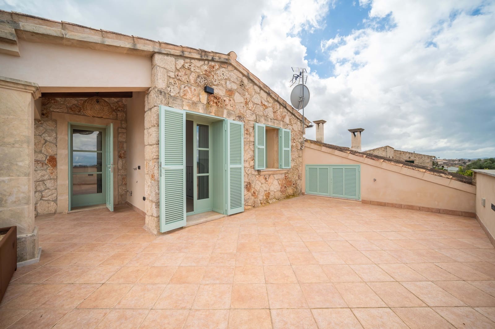 3 chambre Maison de Ville à vendre à Sineu avec piscine garage - 1 400 000 € (Ref: 9988713)