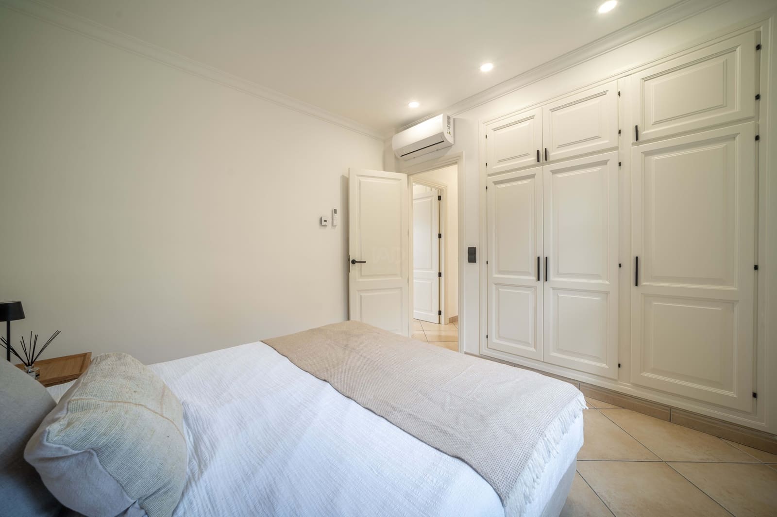 3 chambre Maison de Ville à vendre à Sineu avec piscine garage - 1 400 000 € (Ref: 9988713)