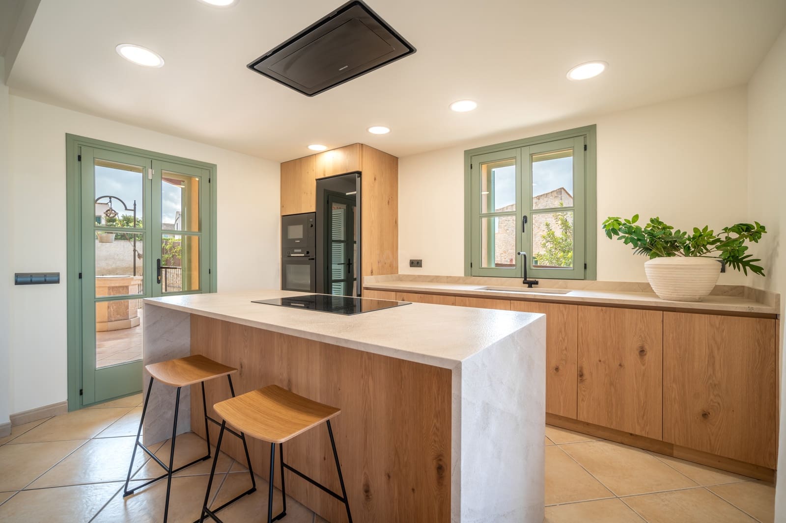 3 chambre Maison de Ville à vendre à Sineu avec piscine garage - 1 400 000 € (Ref: 9988713)