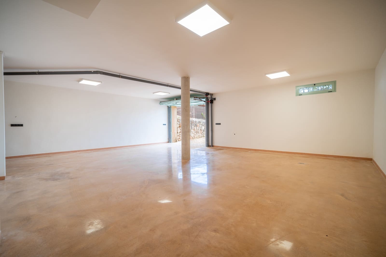 3 chambre Maison de Ville à vendre à Sineu avec piscine garage - 1 400 000 € (Ref: 9988713)