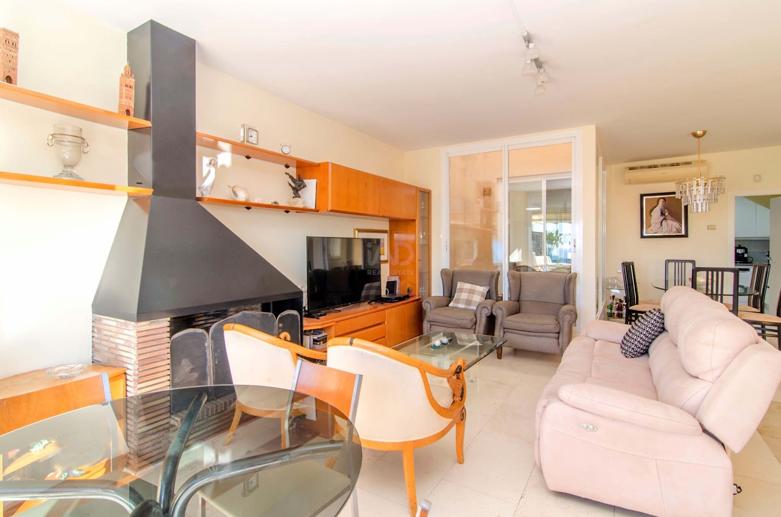 5 quarto Moradia em Banda para venda em Barcelona cidade com piscina garagem - 795 000 € (Ref: 9988718)