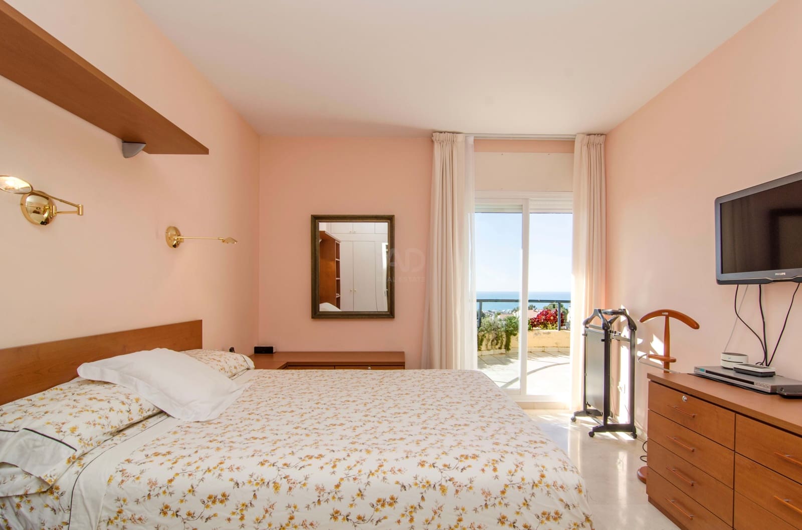 5 quarto Moradia em Banda para venda em Barcelona cidade com piscina garagem - 795 000 € (Ref: 9988718)