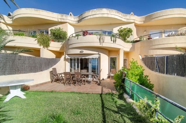 5 slaapkamer Rijtjeshuis te koop in Sitges met zwembad garage - € 795.000 (Ref: 9988718)