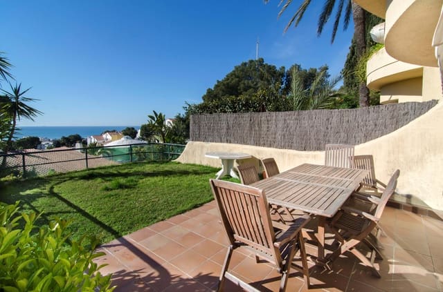 5 slaapkamer Rijtjeshuis te koop in Sitges met zwembad garage - € 795.000 (Ref: 9988718)