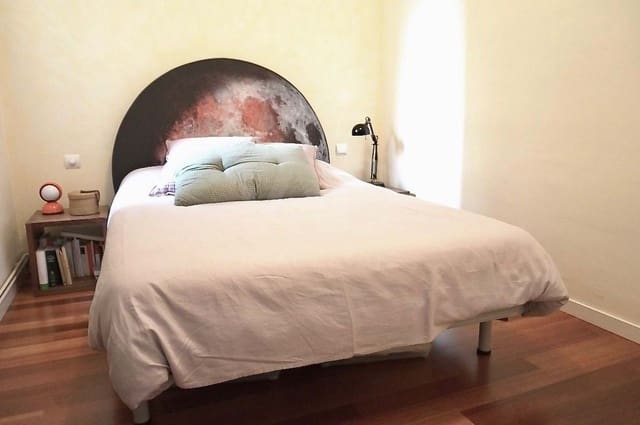 Apartamento de 2 habitaciones en L'Antiga Esquerra de L'Eixample, Barcelona ciudad en venta - 460.000 € (Ref: 9988719)