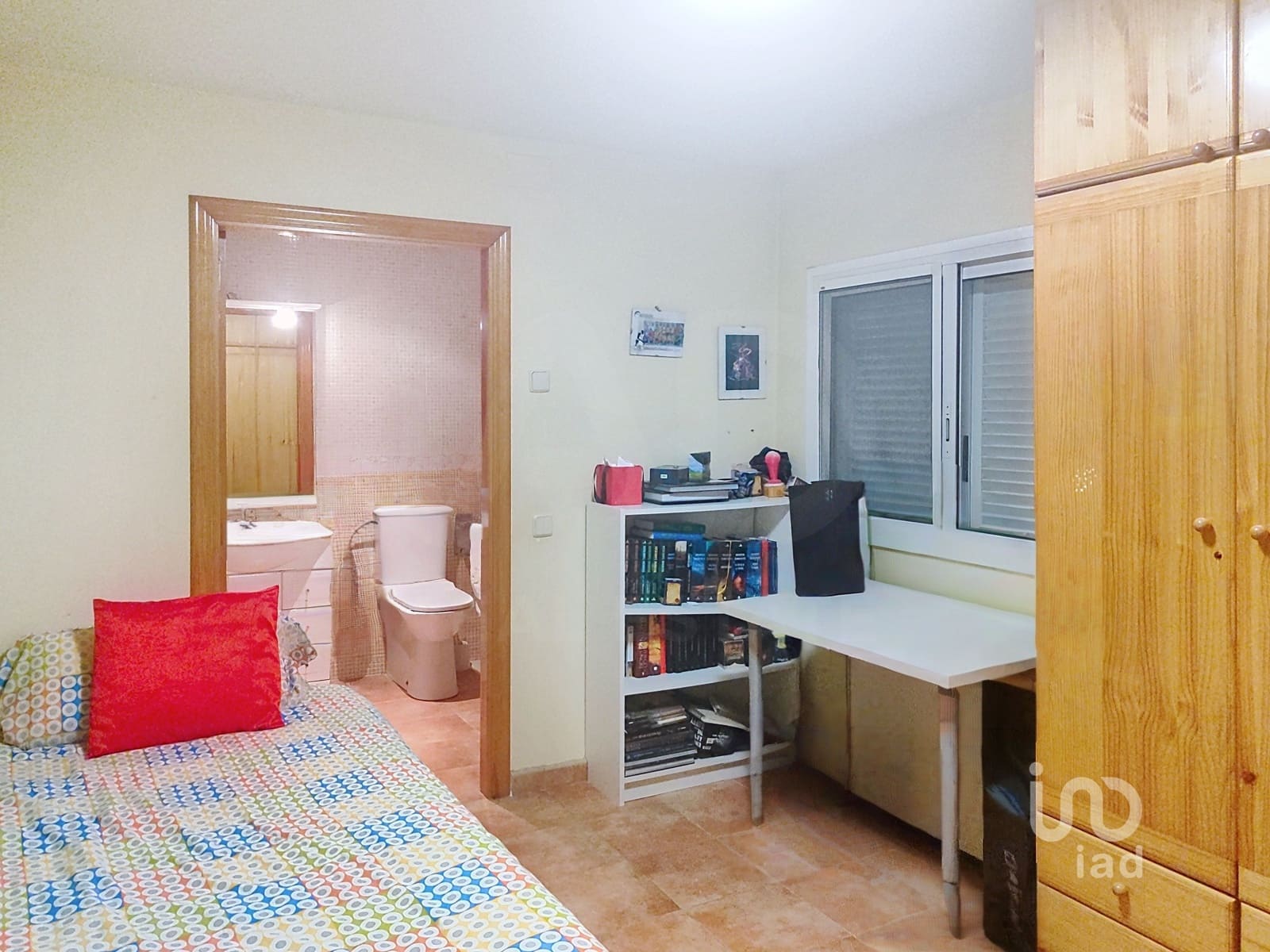7 chambre Maison de Ville à vendre à Barcelone ville - 440 000 € (Ref: 9988721)