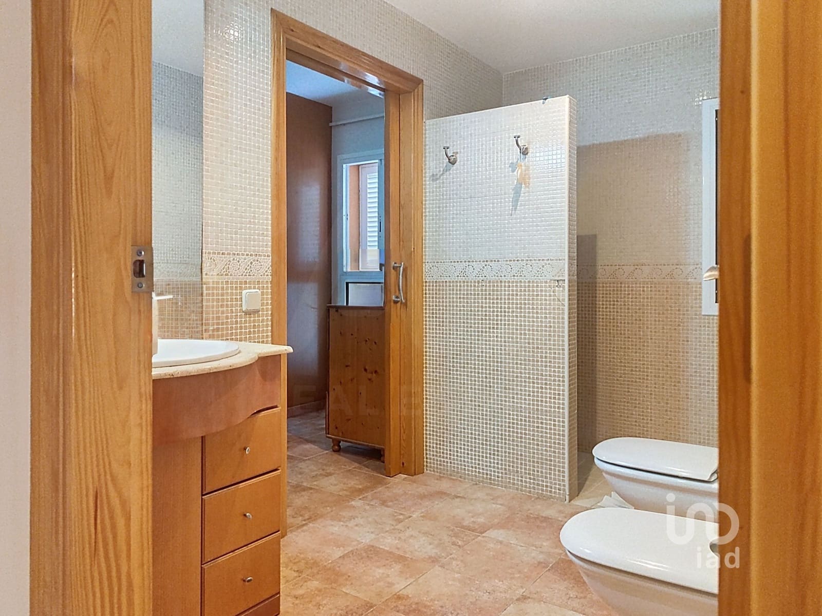 7 chambre Maison de Ville à vendre à Barcelone ville - 440 000 € (Ref: 9988721)