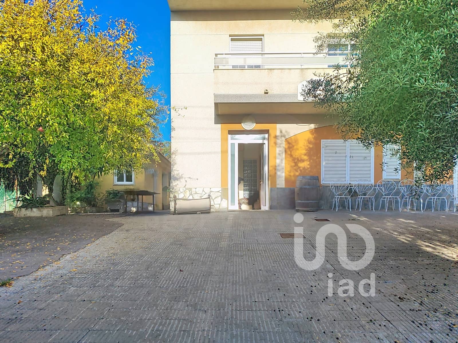 7 chambre Maison de Ville à vendre à Barcelone ville - 440 000 € (Ref: 9988721)