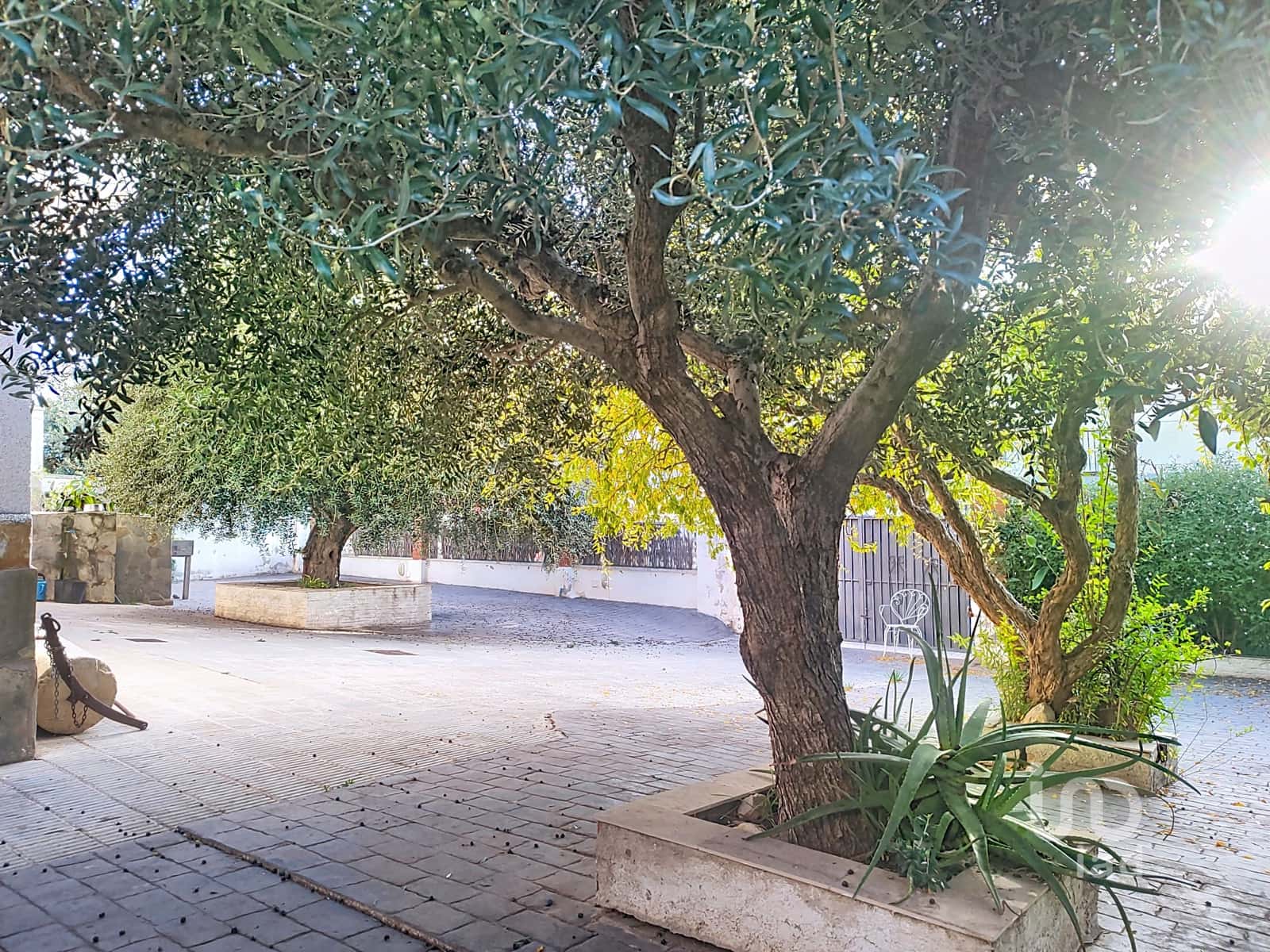 7 chambre Maison de Ville à vendre à Barcelone ville - 440 000 € (Ref: 9988721)