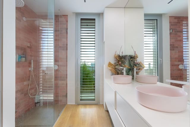 4 bedroom Townhouse for sale in Teià with pool garage - € 2,500,000 (Ref: 9988722)