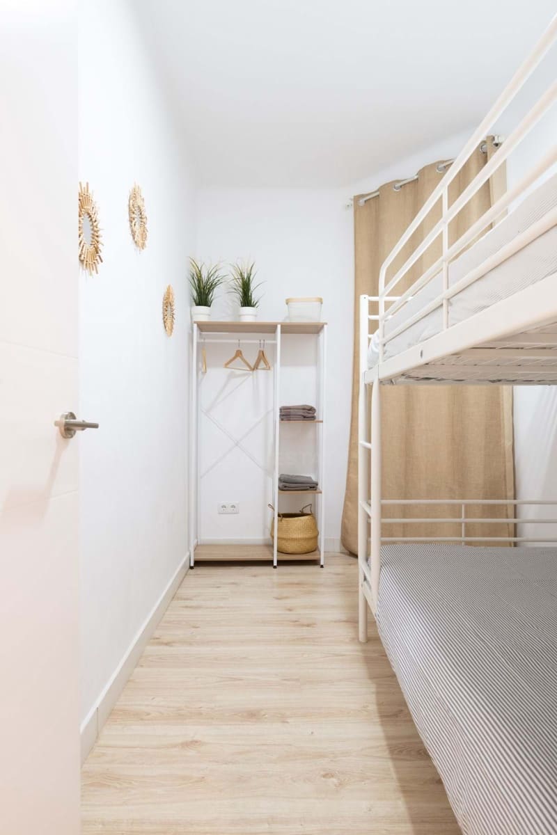 3 soveværelse Lejlighed til salg i Barcelona by - € 389.000 (Ref: 9988723)