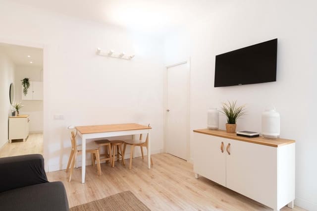 3 slaapkamer Appartement te koop in El Baix Guinardó, Barcelona stad - € 389.000 (Ref: 9988723)