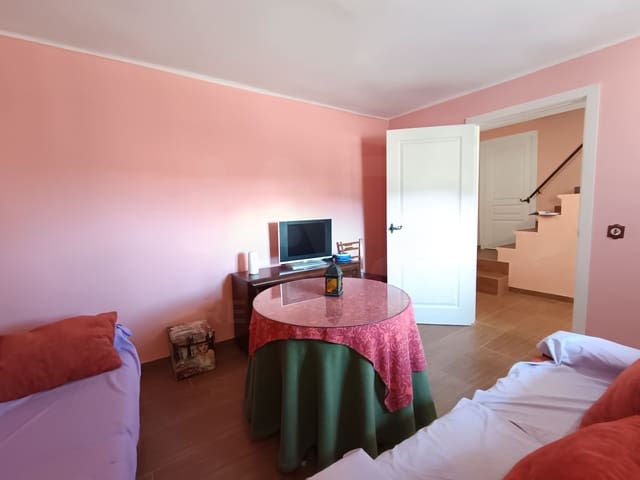 4 quarto Moradia em Banda para venda em Granada cidade com garagem - 60 000 € (Ref: 9988726)