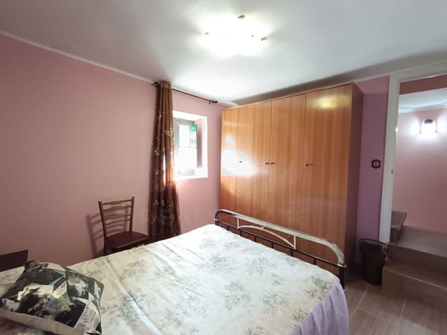 4 quarto Moradia em Banda para venda em Granada cidade com garagem - 60 000 € (Ref: 9988726)