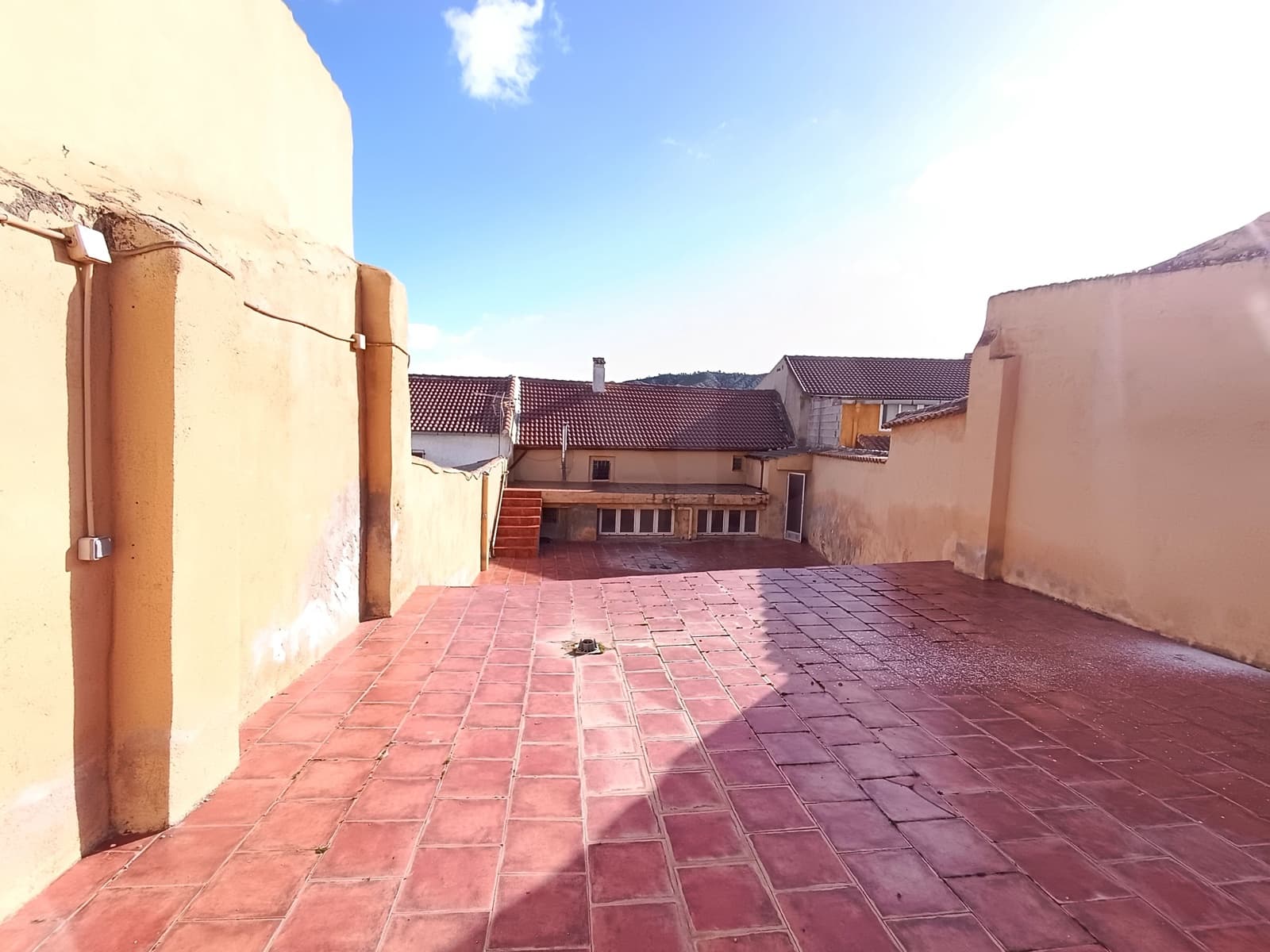 4 chambre Villa/Maison Mitoyenne à vendre à Grenade ville avec garage - 60 000 € (Ref: 9988726)
