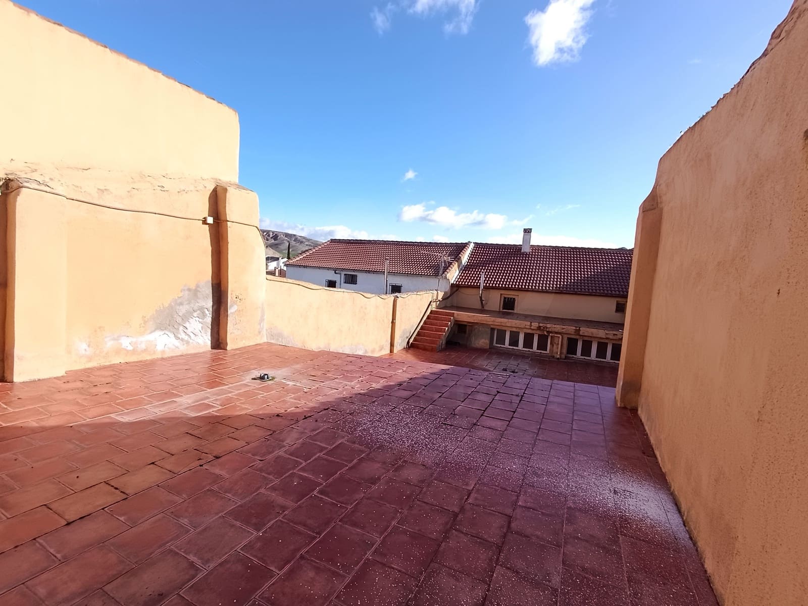 4 chambre Villa/Maison Mitoyenne à vendre à Grenade ville avec garage - 60 000 € (Ref: 9988726)