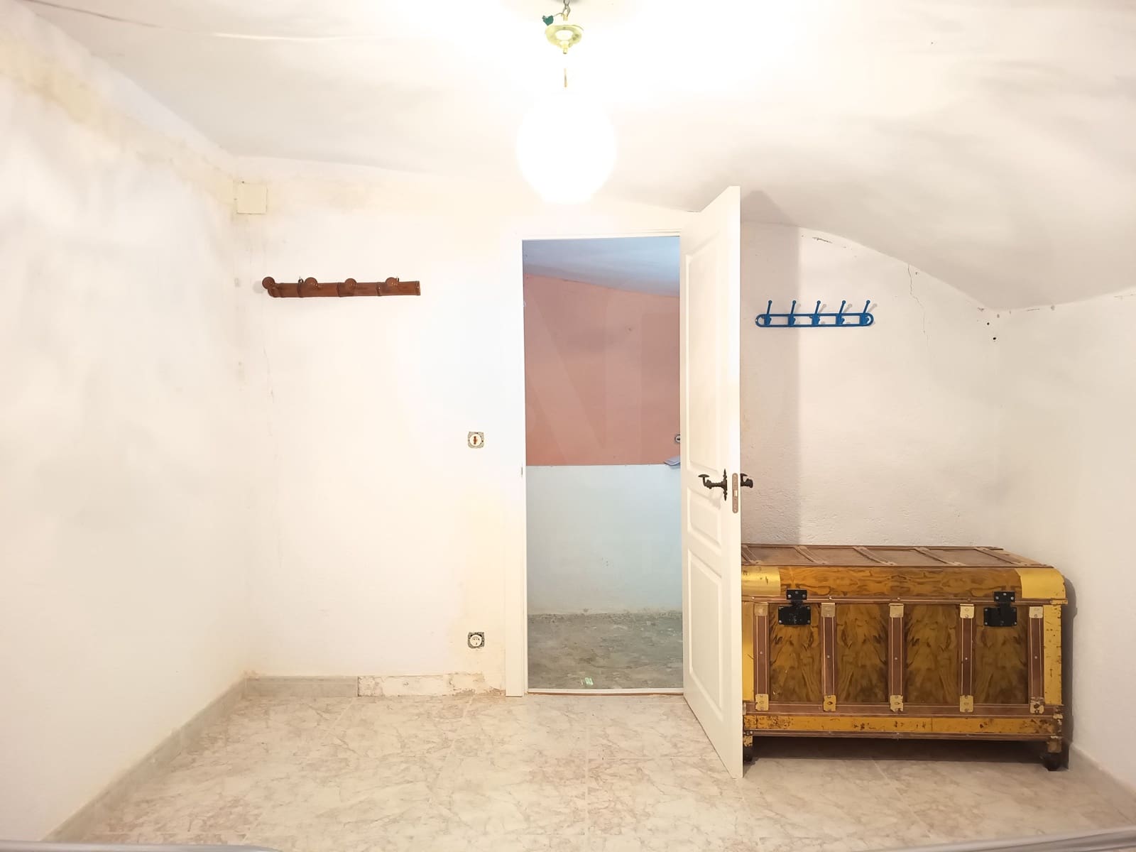 4 chambre Villa/Maison Mitoyenne à vendre à Grenade ville avec garage - 60 000 € (Ref: 9988726)