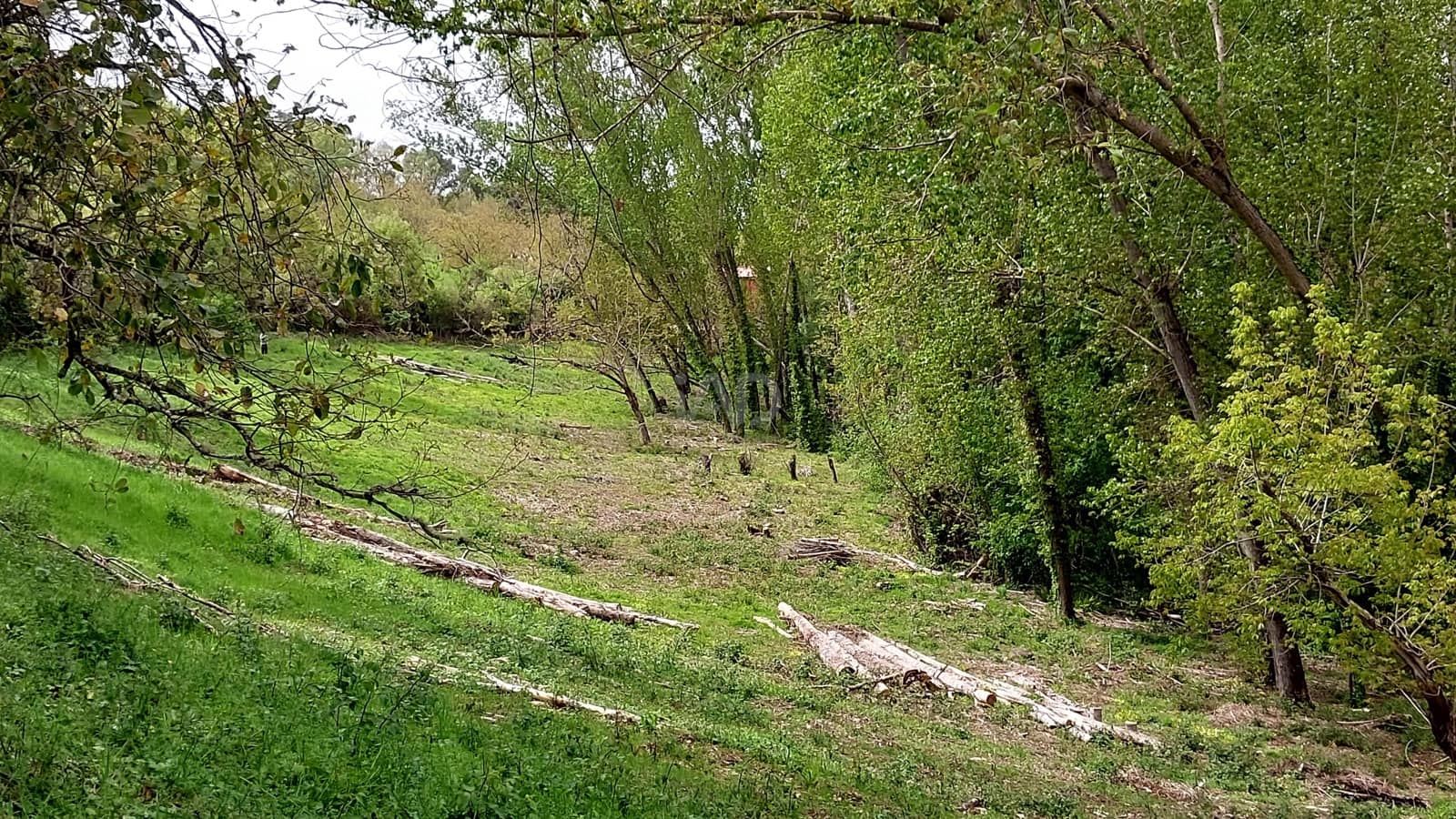 Grunde uden byggetilladelser til salg i Huelva by - € 54.000 (Ref: 9988727)