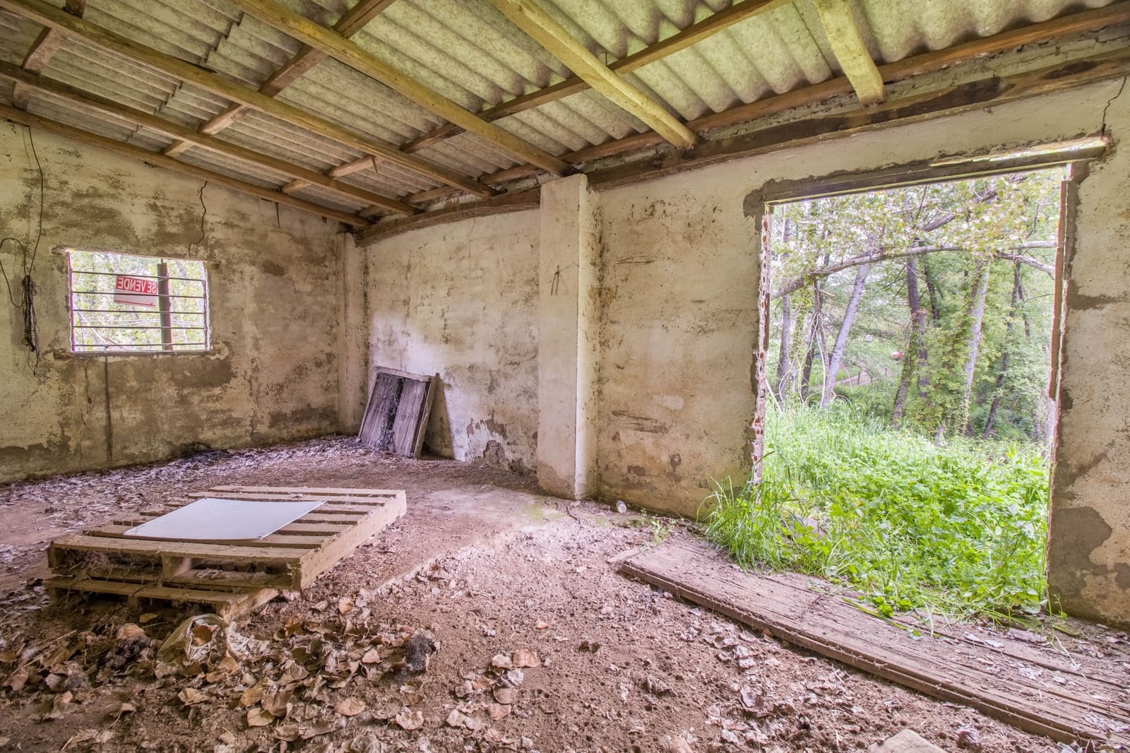 Grunde uden byggetilladelser til salg i Huelva by - € 54.000 (Ref: 9988727)