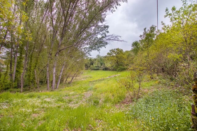 Grunde uden byggetilladelser til salg i Huelva by - € 54.000 (Ref: 9988727)