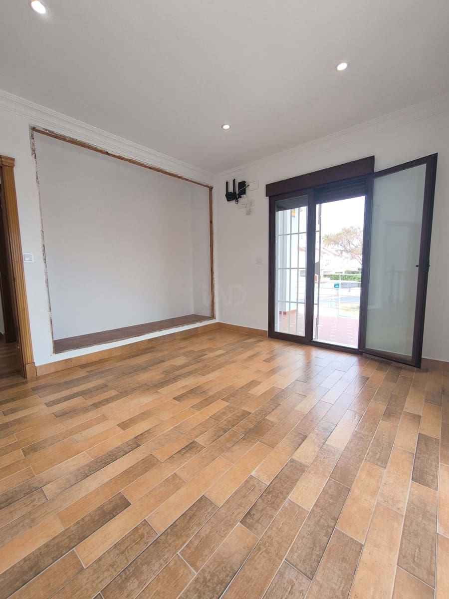 5 slaapkamer Huis te koop in Huelva stad met zwembad garage - € 1.010.000 (Ref: 9988728)