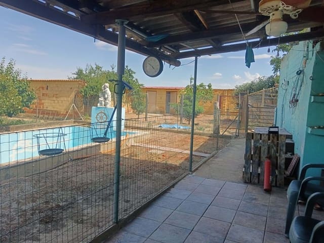 Byggetomt til salgs i Leon by - € 40 000 (Ref: 9988730)