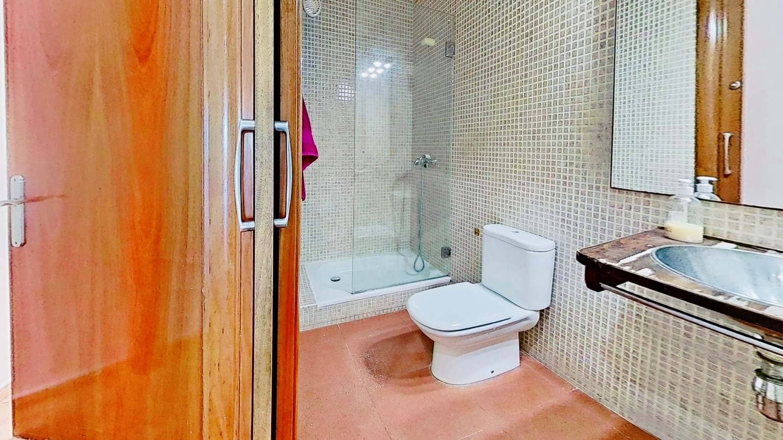4 sovrum Radhus till salu i Lleida stad med garage - 159 000 € (Ref: 9988731)