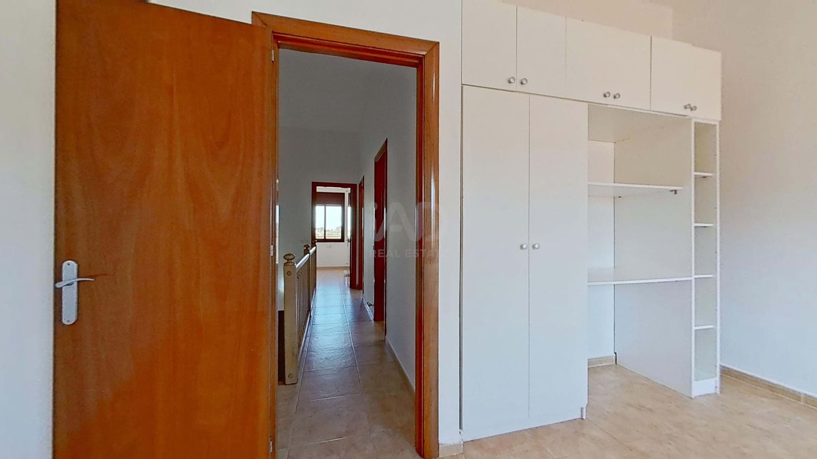 4 sovrum Radhus till salu i Lleida stad med garage - 159 000 € (Ref: 9988731)