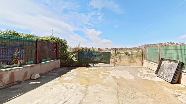 4 camera da letto Villetta a Schiera in vendita in Lleida città con garage - 159.000 € (Rif: 9988731)
