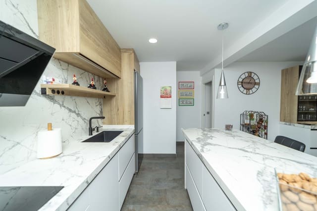 4 camera da letto Appartamento in vendita in León città con garage - 549.000 € (Rif: 9988732)