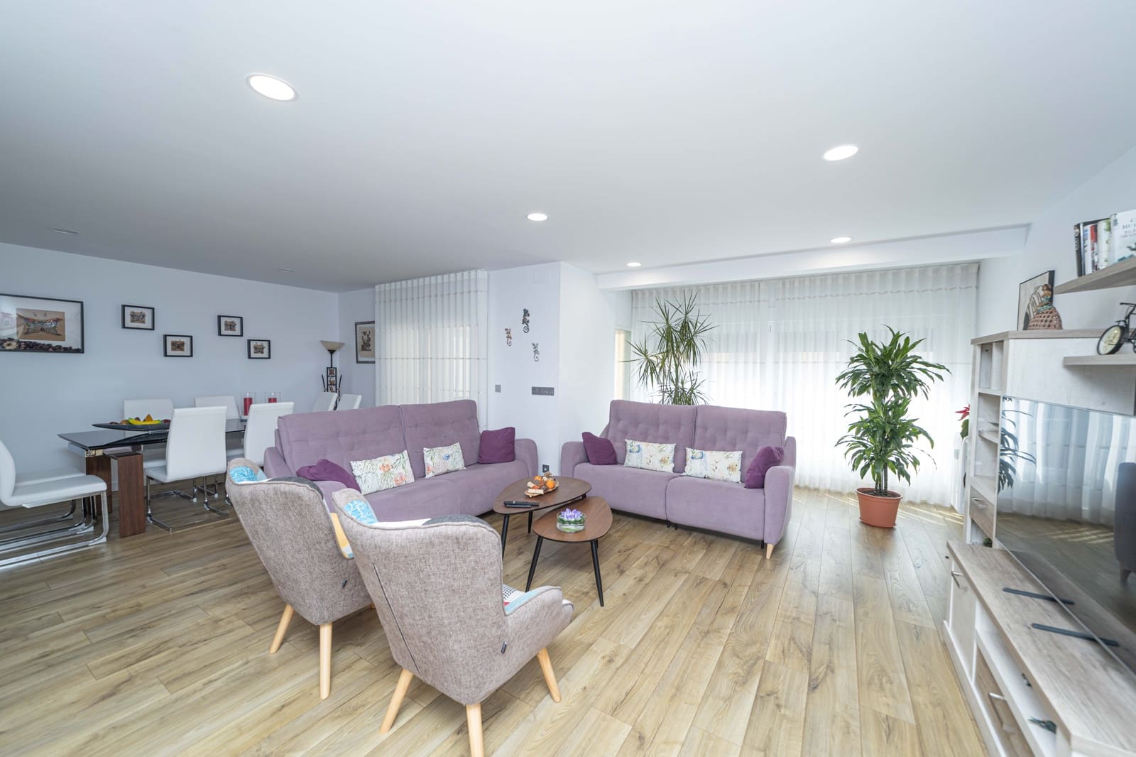 4 slaapkamer Appartement te koop in Leon stad met garage - € 549.000 (Ref: 9988732)